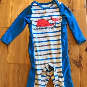 Coolibar baby boy sun protective swimsuit, 6-12m.